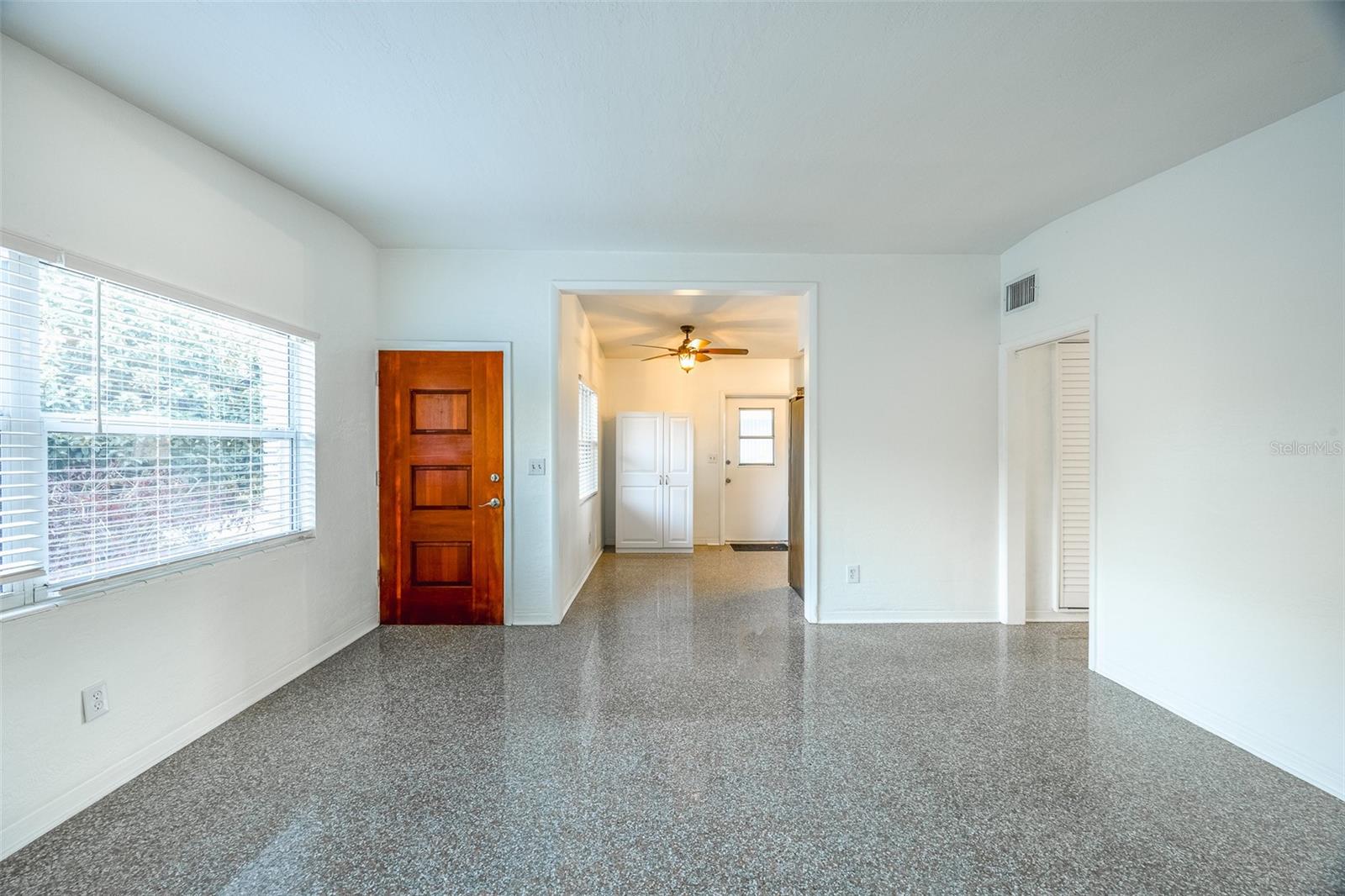 Image 5 of 13 For 2743 Sanbina Street