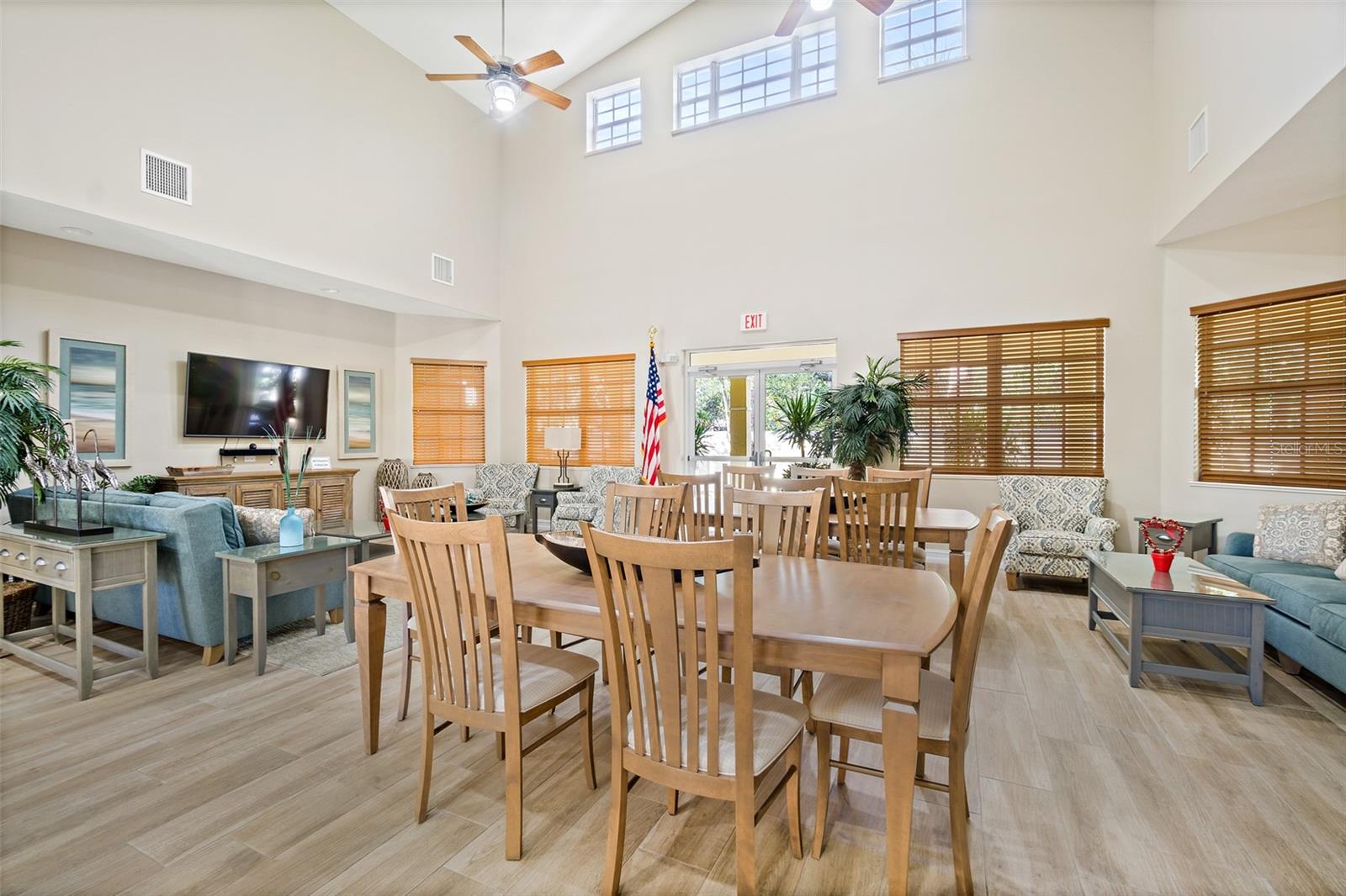 Image 40 of 47 For 134 Starboard Lane 402