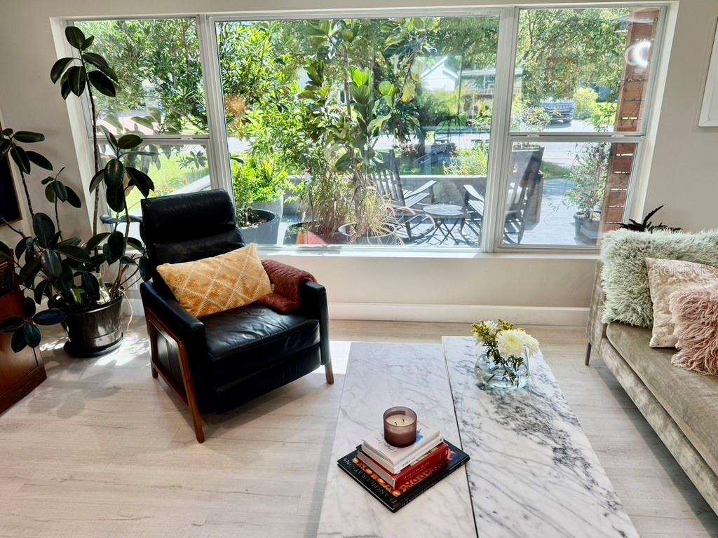 Image 11 of 87 For 1815 Barker Drive