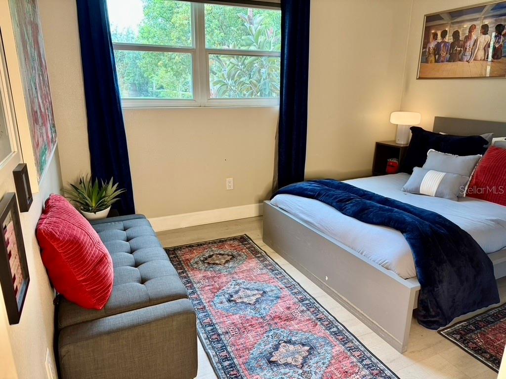 Image 12 of 87 For 1815 Barker Drive