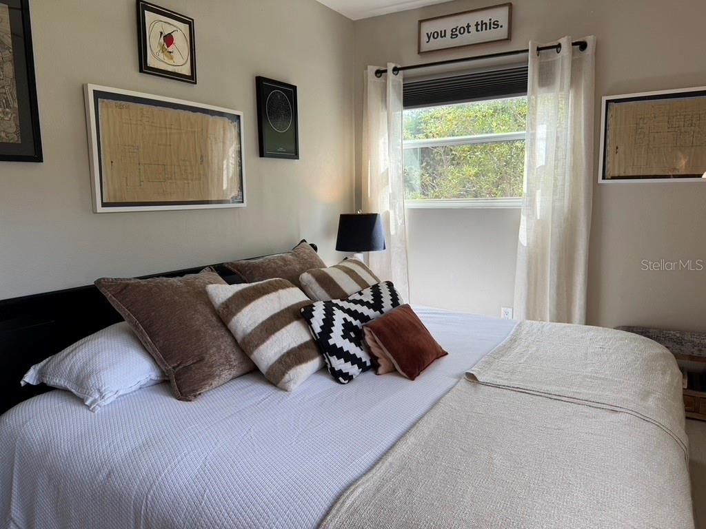 Image 20 of 87 For 1815 Barker Drive