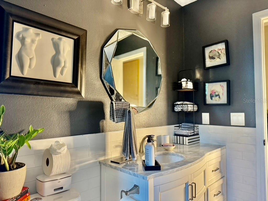 Image 22 of 87 For 1815 Barker Drive