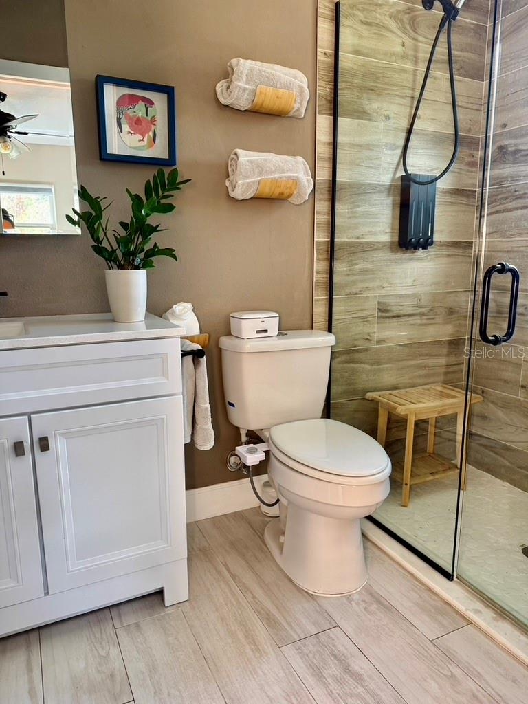 Image 25 of 87 For 1815 Barker Drive