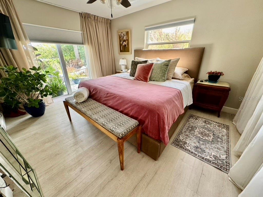 Image 74 of 87 For 1815 Barker Drive