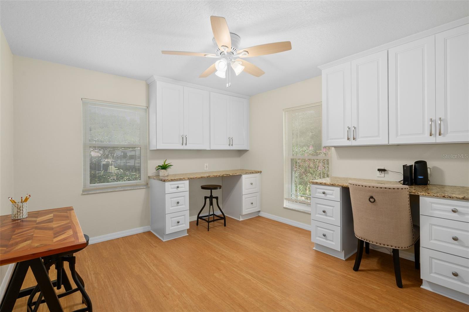 Image 24 of 33 For 476 Homer Avenue