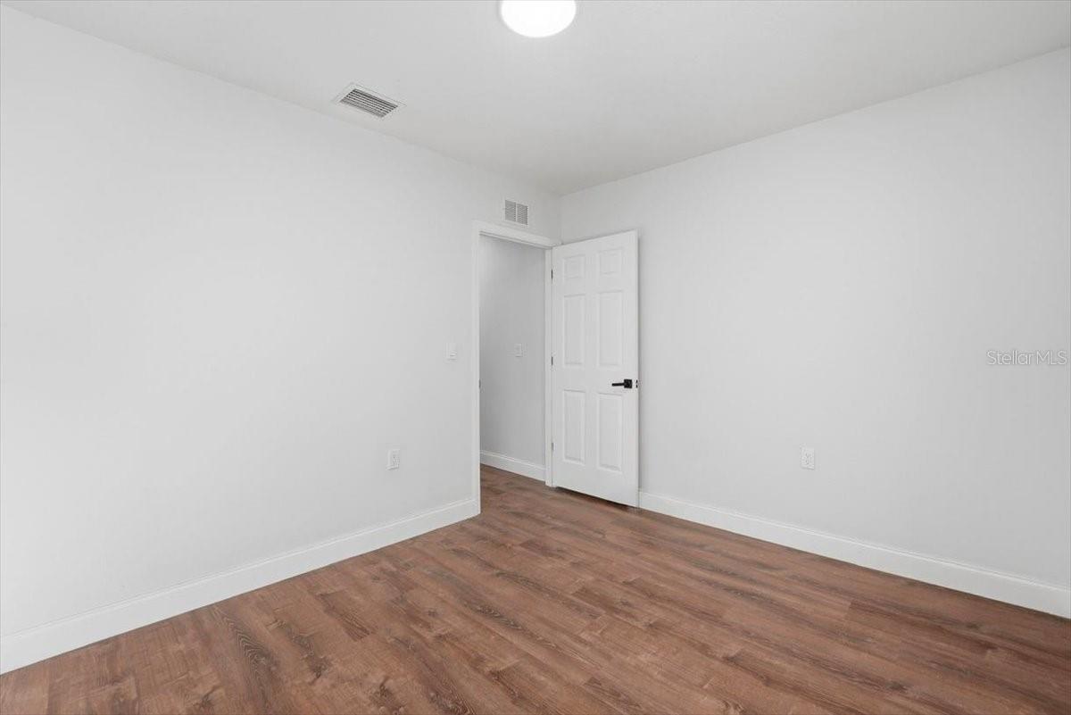 Image 11 of 13 For 2805 Mayer Street