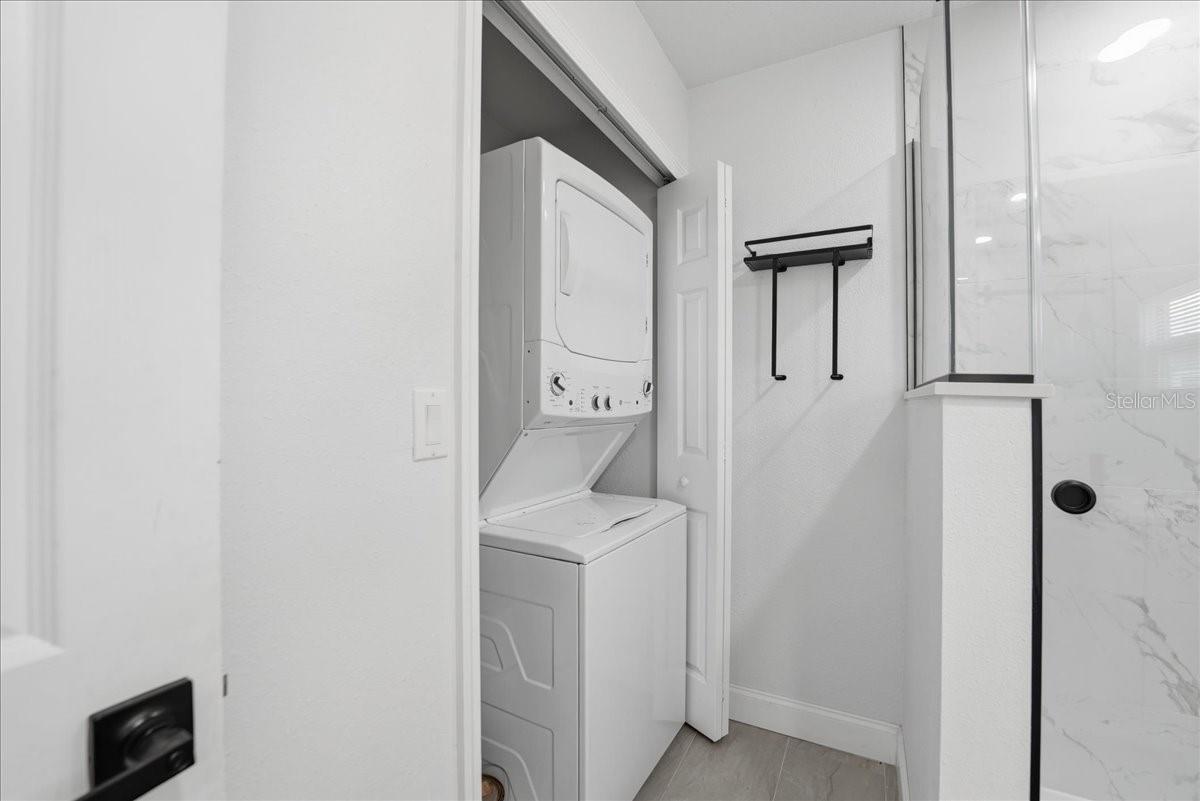 Image 9 of 13 For 2805 Mayer Street