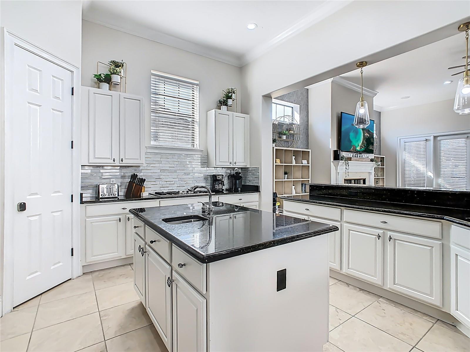 Image 5 of 58 For 535 Muirfield Loop