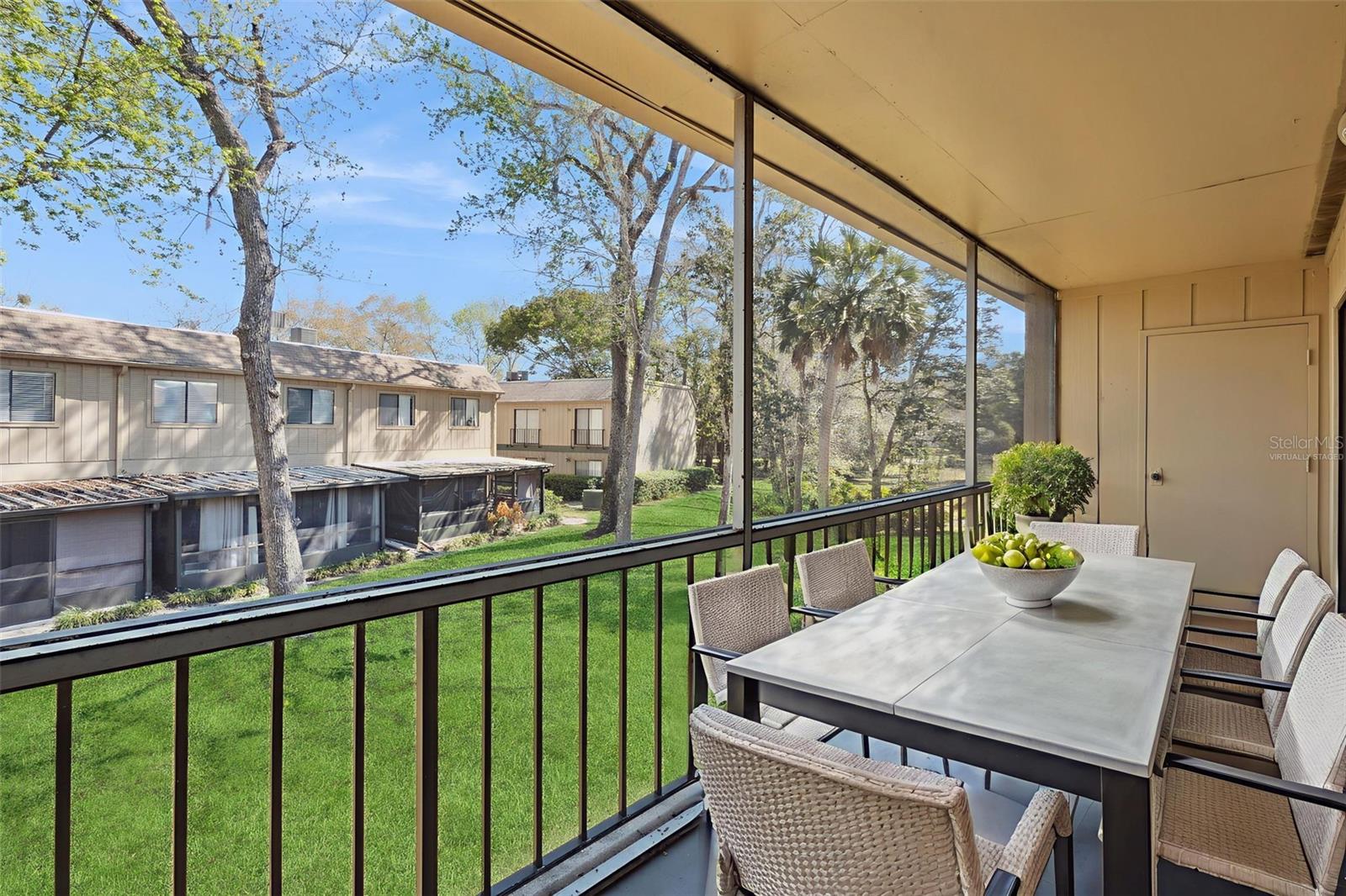 Image 15 of 28 For 429 Sheoah Boulevard 12