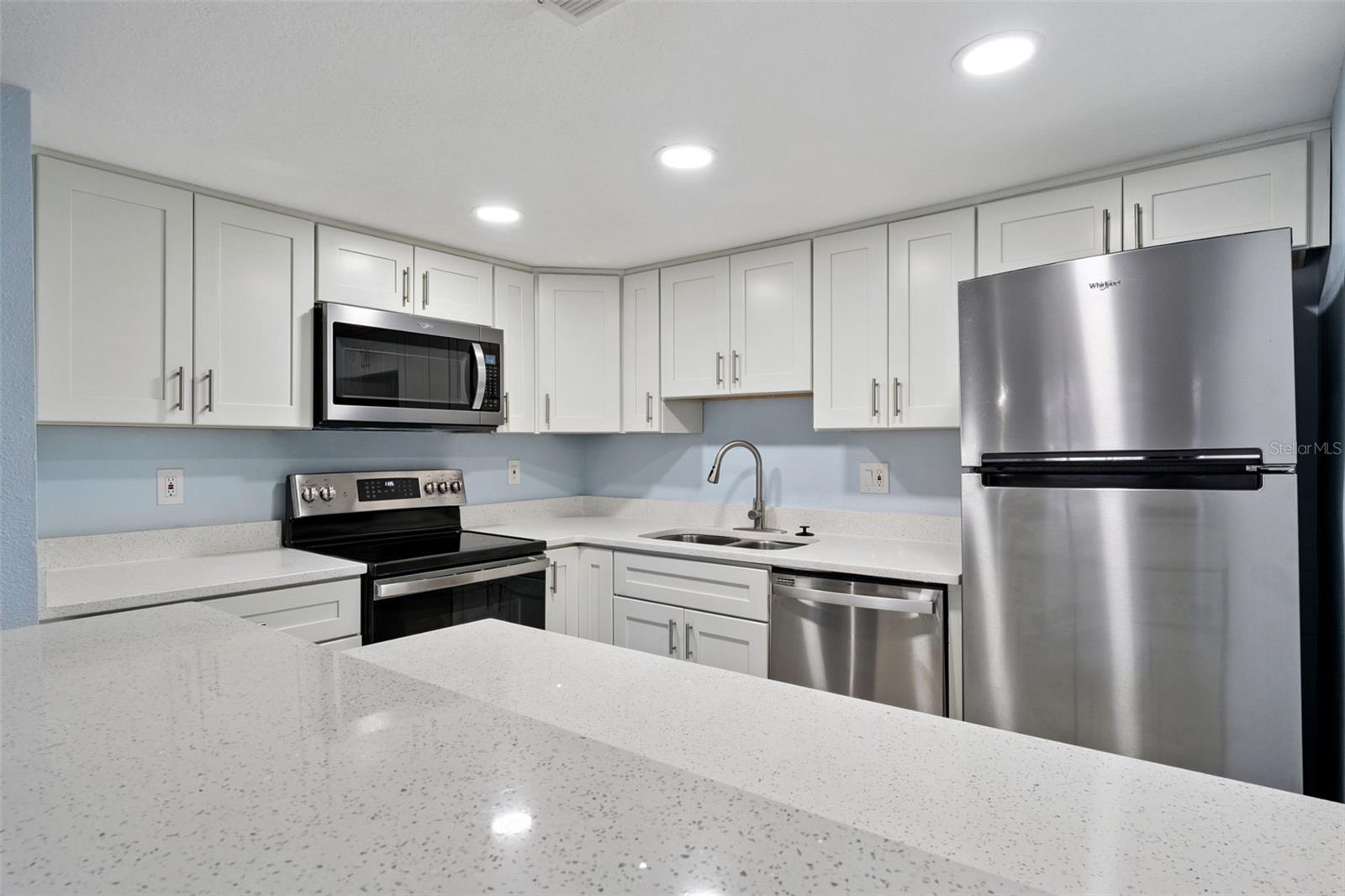 Image 3 of 28 For 429 Sheoah Boulevard 12