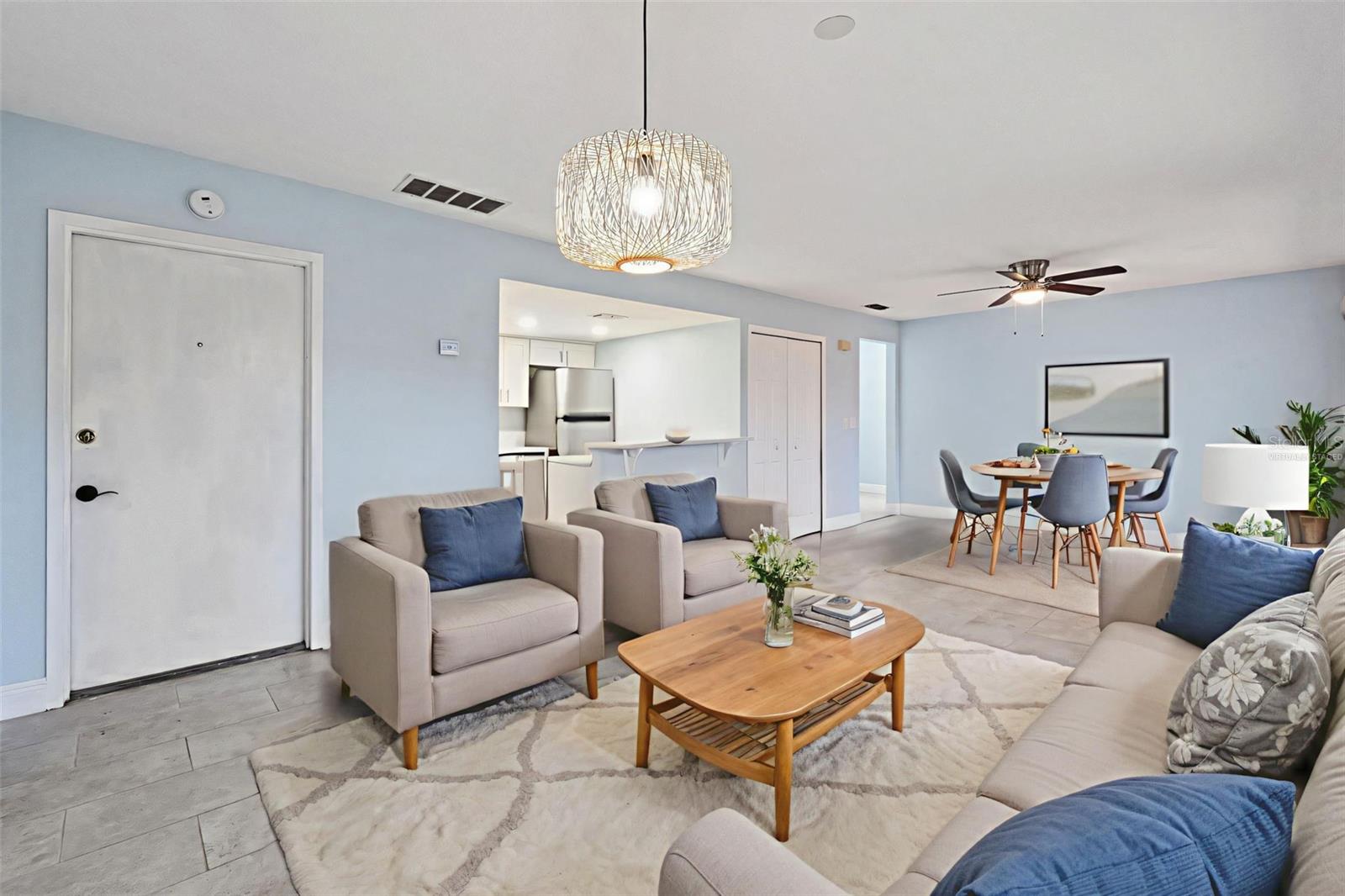 Image 4 of 28 For 429 Sheoah Boulevard 12