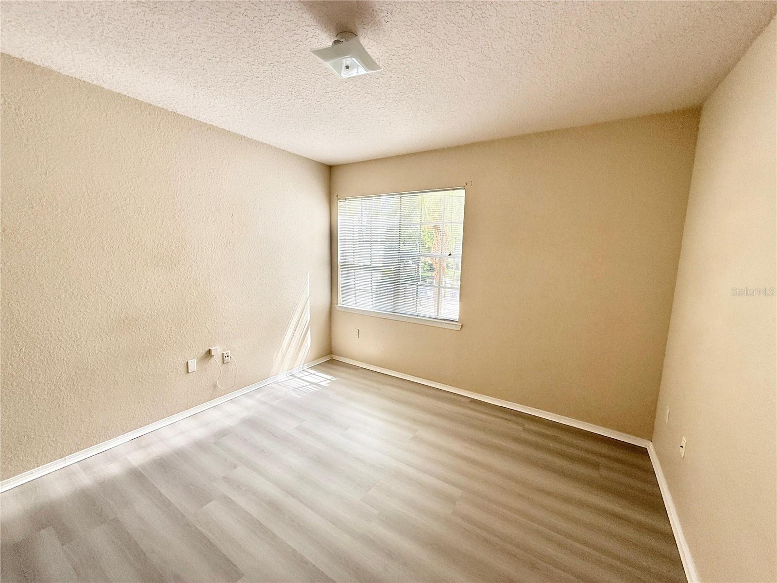 Image 8 of 8 For 2528 Robert Trent Jones Drive 1625