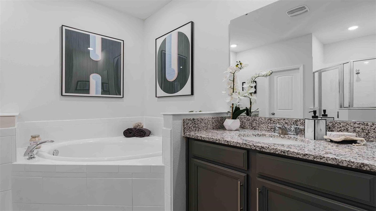 Image 9 of 35 For 2109 Ashwood Bluff Drive