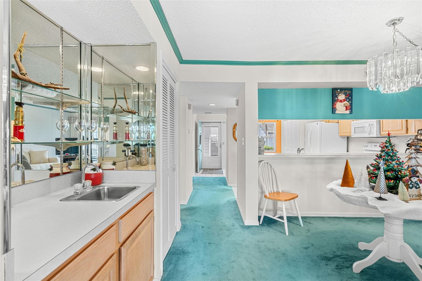 Image 11 of 31 For 630 Brevard Avenue 1116