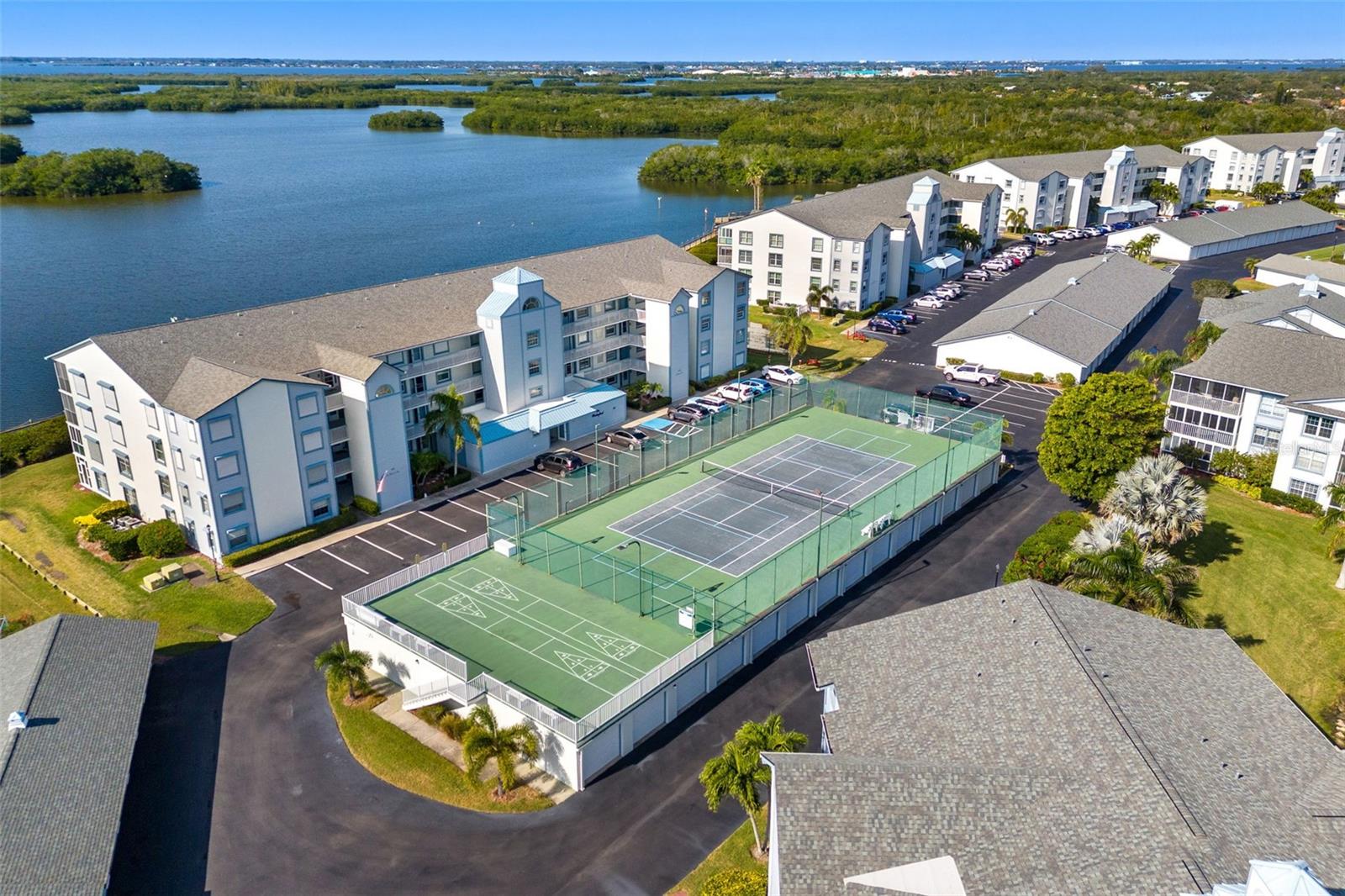 Image 29 of 31 For 630 Brevard Avenue 1116