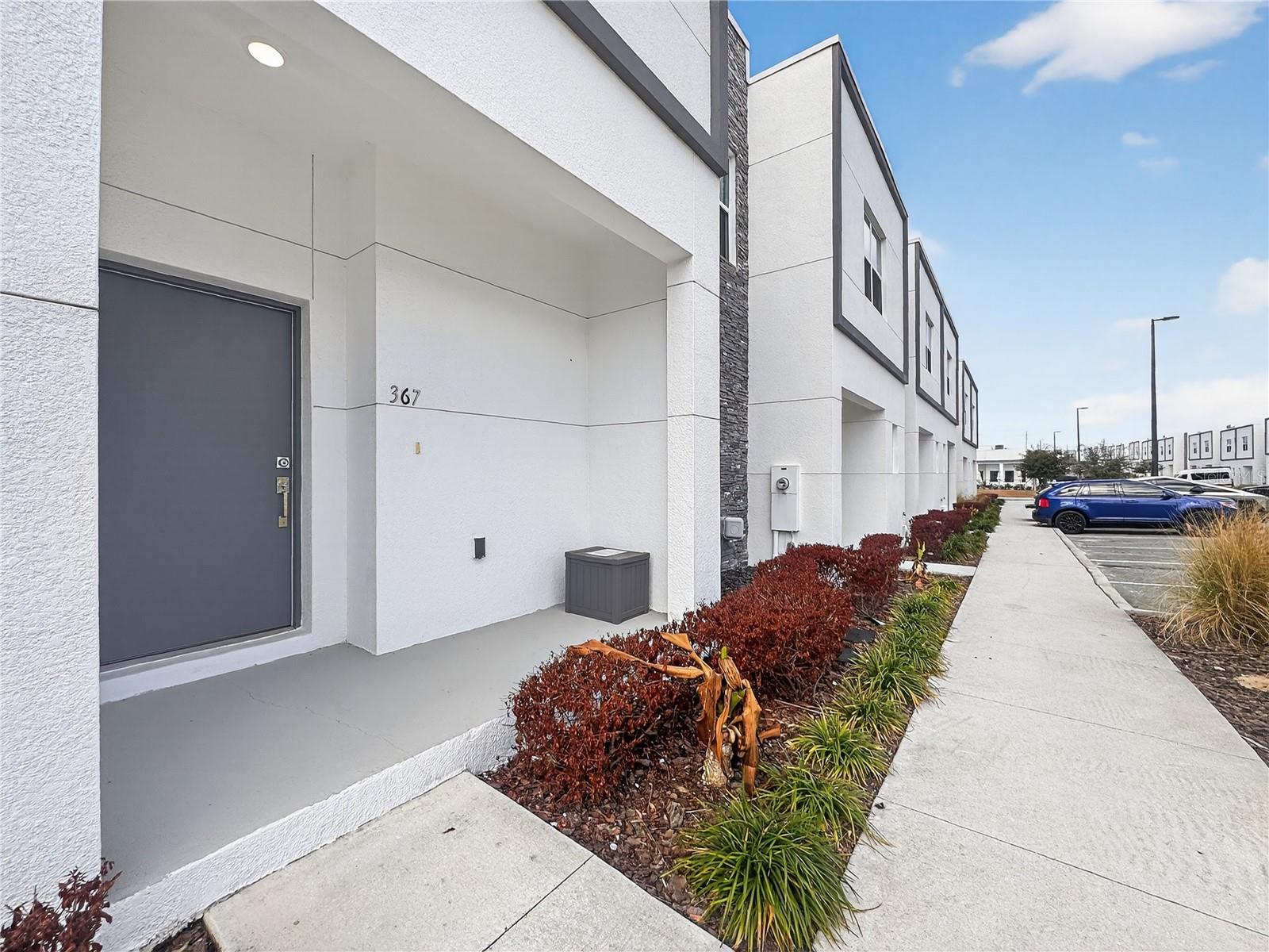 Image 5 of 56 For 367 Famagusta Drive