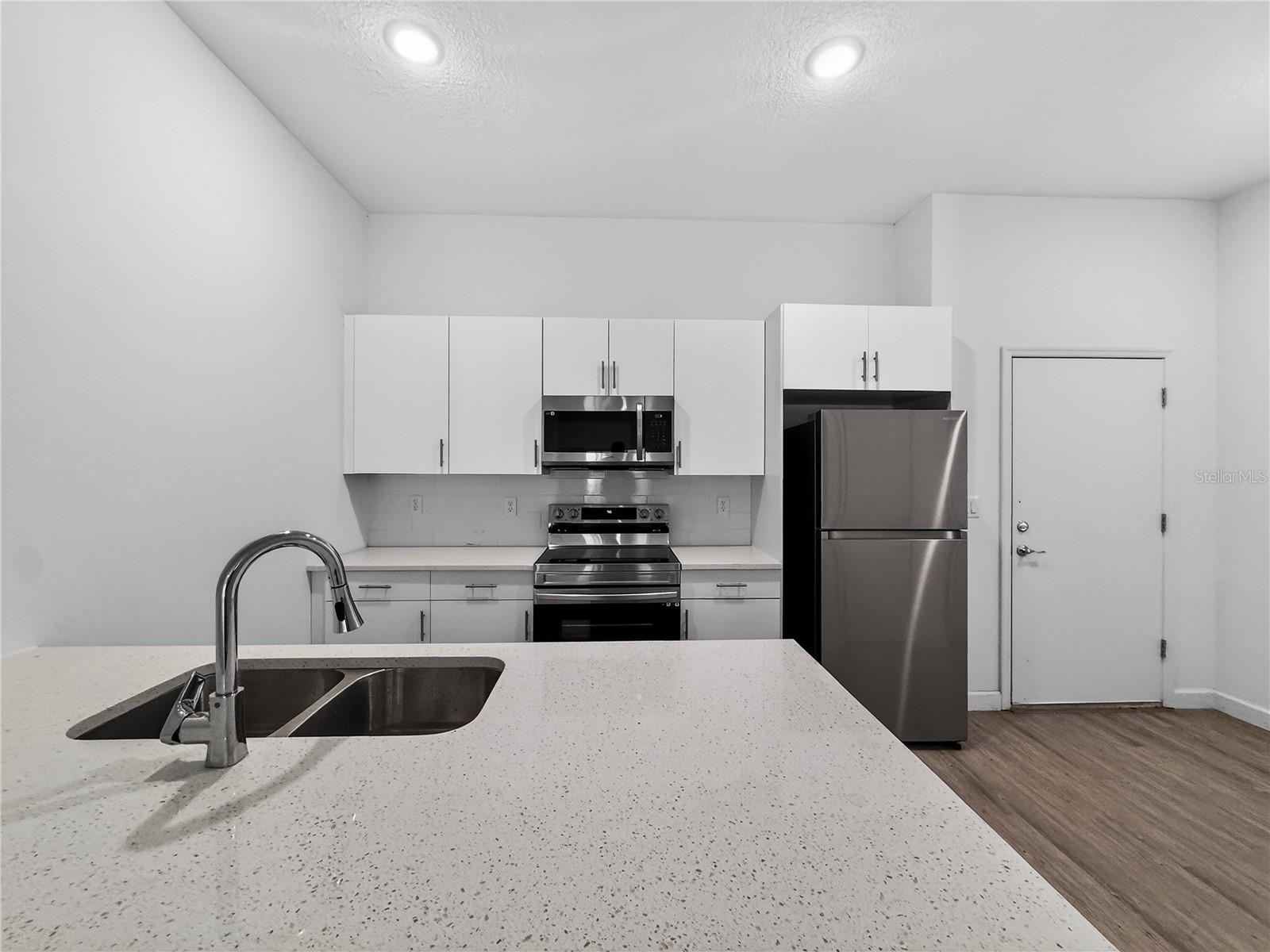 Image 7 of 56 For 367 Famagusta Drive