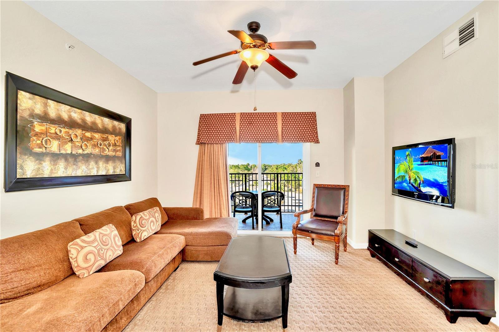 Image 8 of 25 For 8113 Resort Village Drive 4405