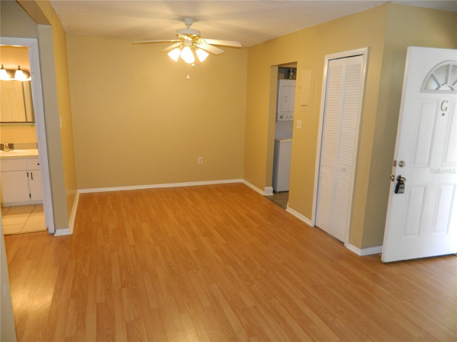 Image 10 of 24 For 302 Cherokee Court G