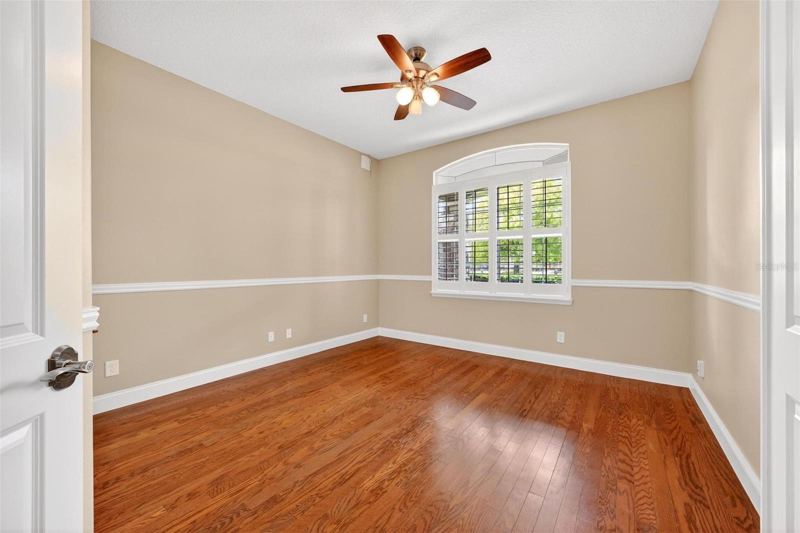 Image 10 of 100 For 4520 Claire Rose Court