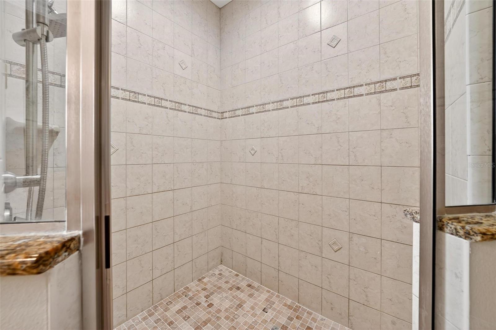 Image 24 of 100 For 4520 Claire Rose Court