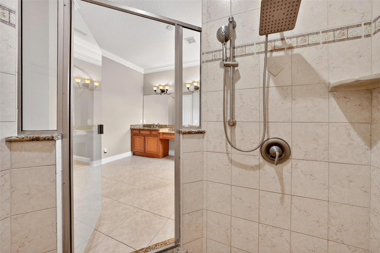 Image 25 of 100 For 4520 Claire Rose Court