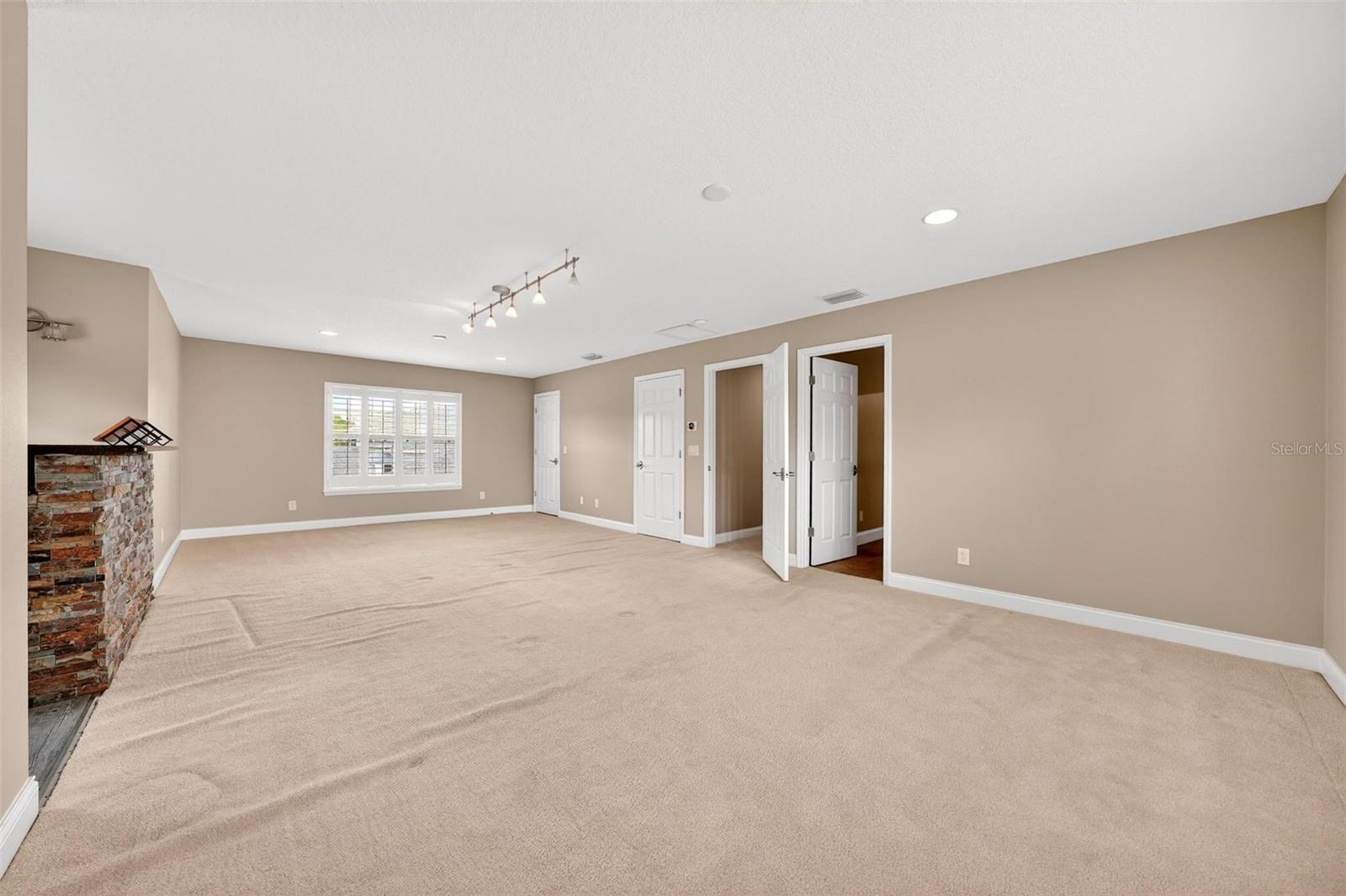 Image 77 of 100 For 4520 Claire Rose Court