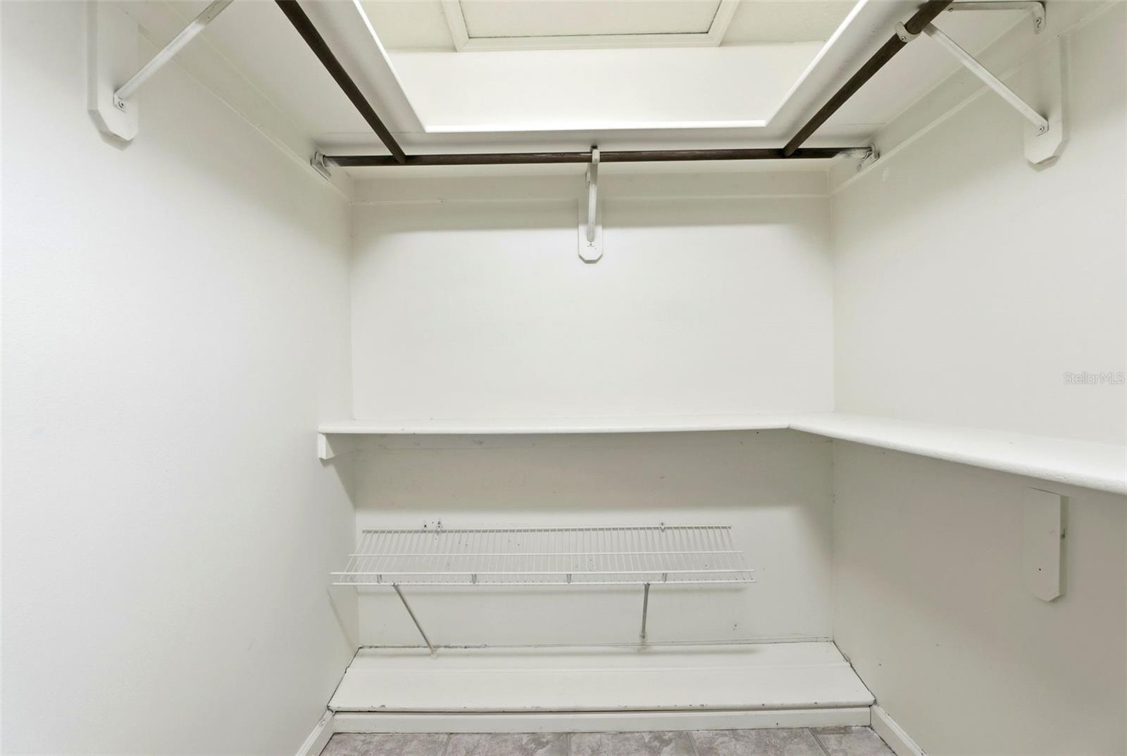 Image 24 of 52 For 3641 Idle Hour Drive