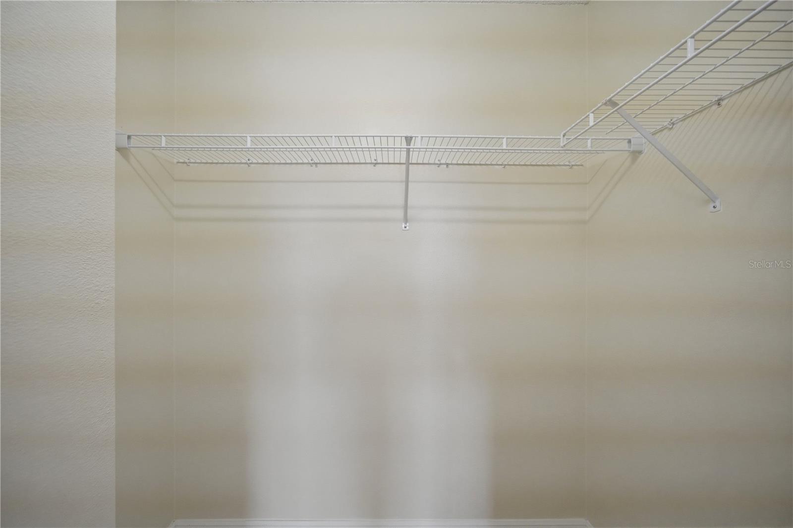 Image 19 of 55 For 632 Blenheim Loop