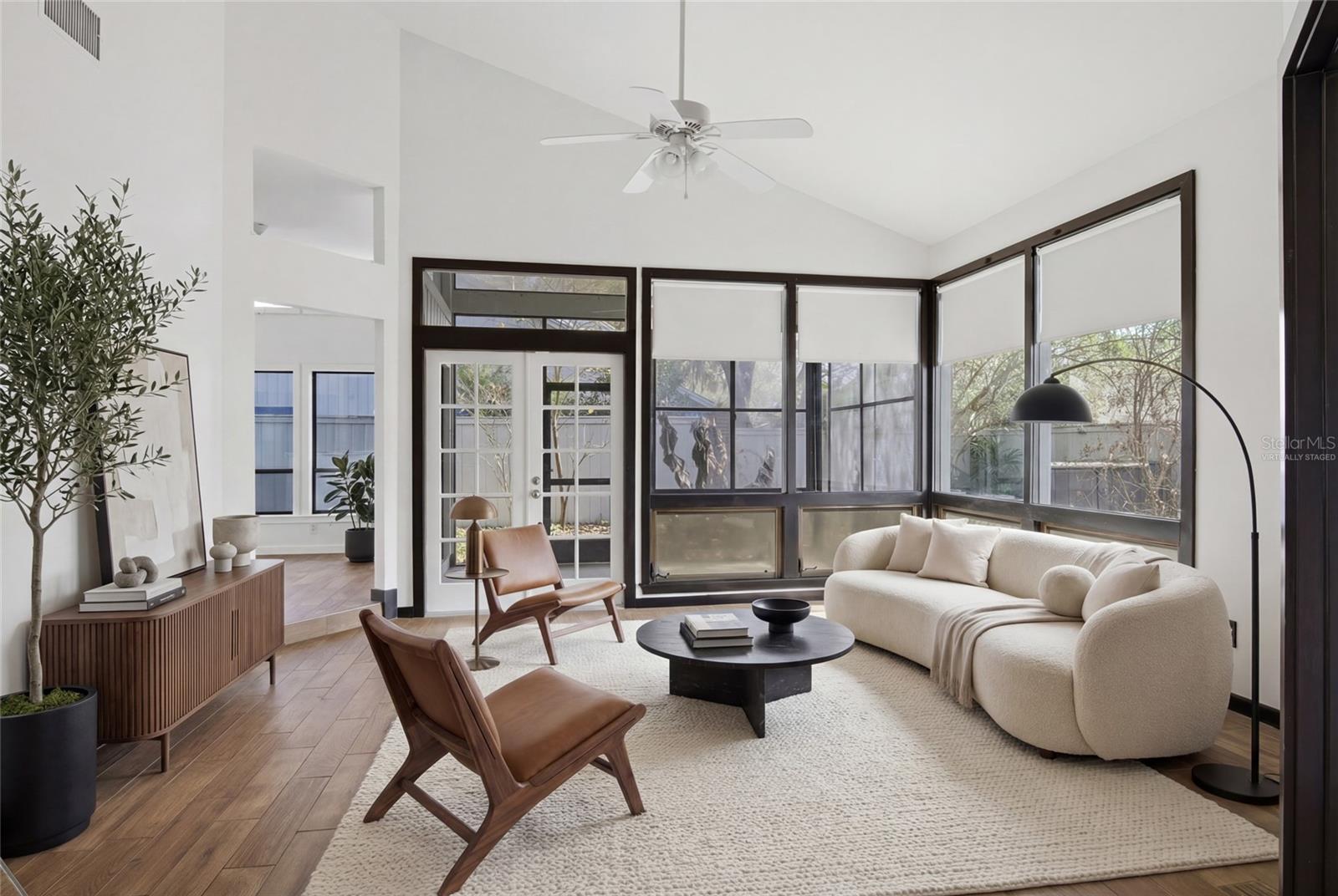 Image 6 of 30 For 2522 Thicket Ridge Court