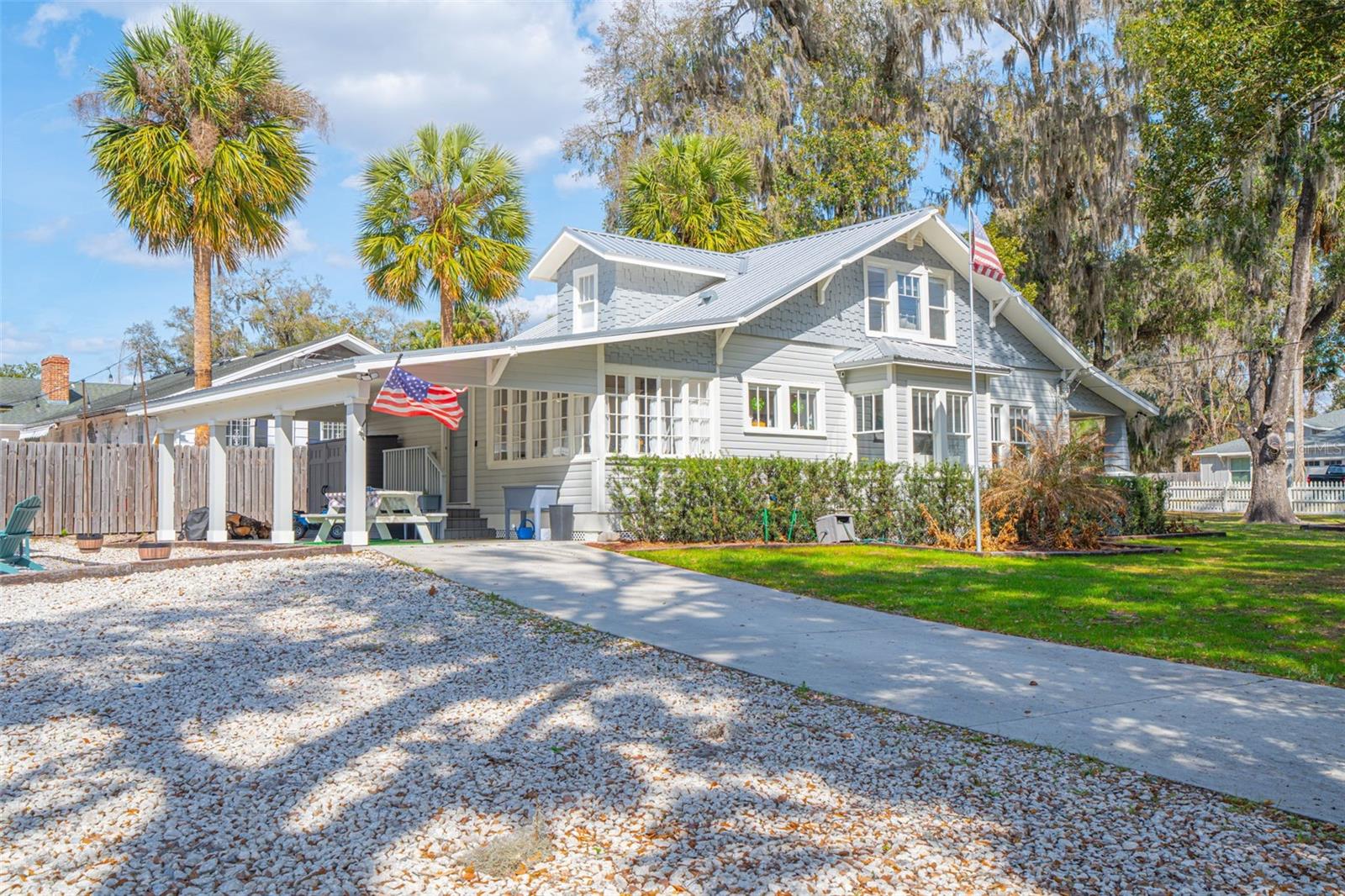 Image 38 of 48 For 301 Oak Avenue