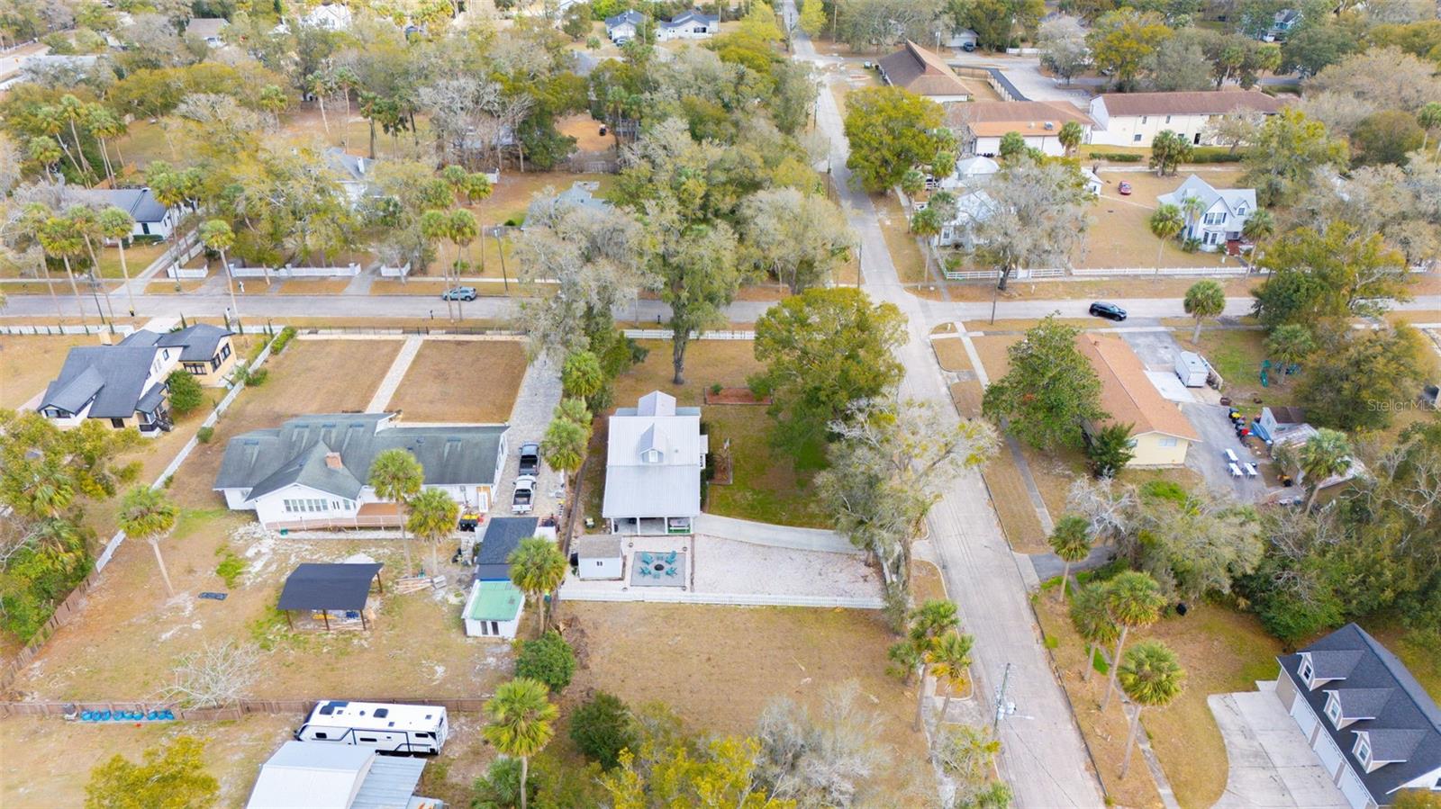 Image 45 of 48 For 301 Oak Avenue