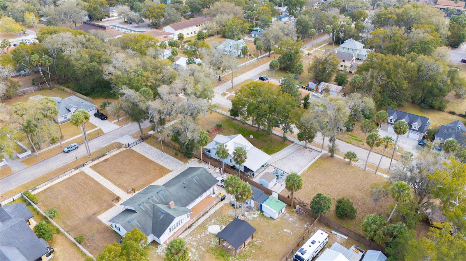 Image 46 of 48 For 301 Oak Avenue