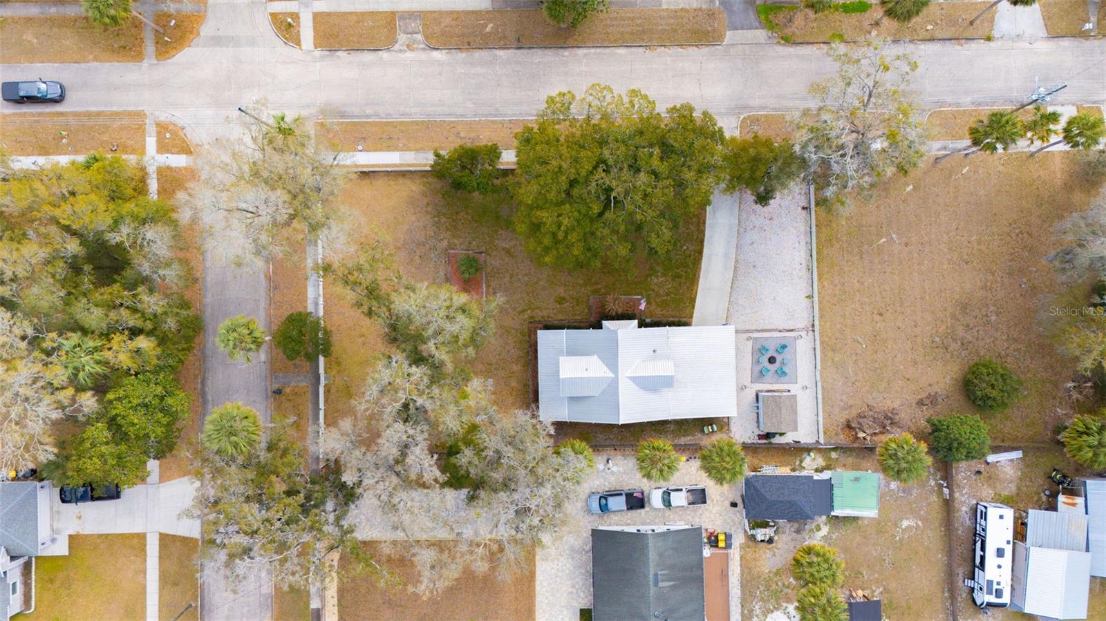 Image 47 of 48 For 301 Oak Avenue