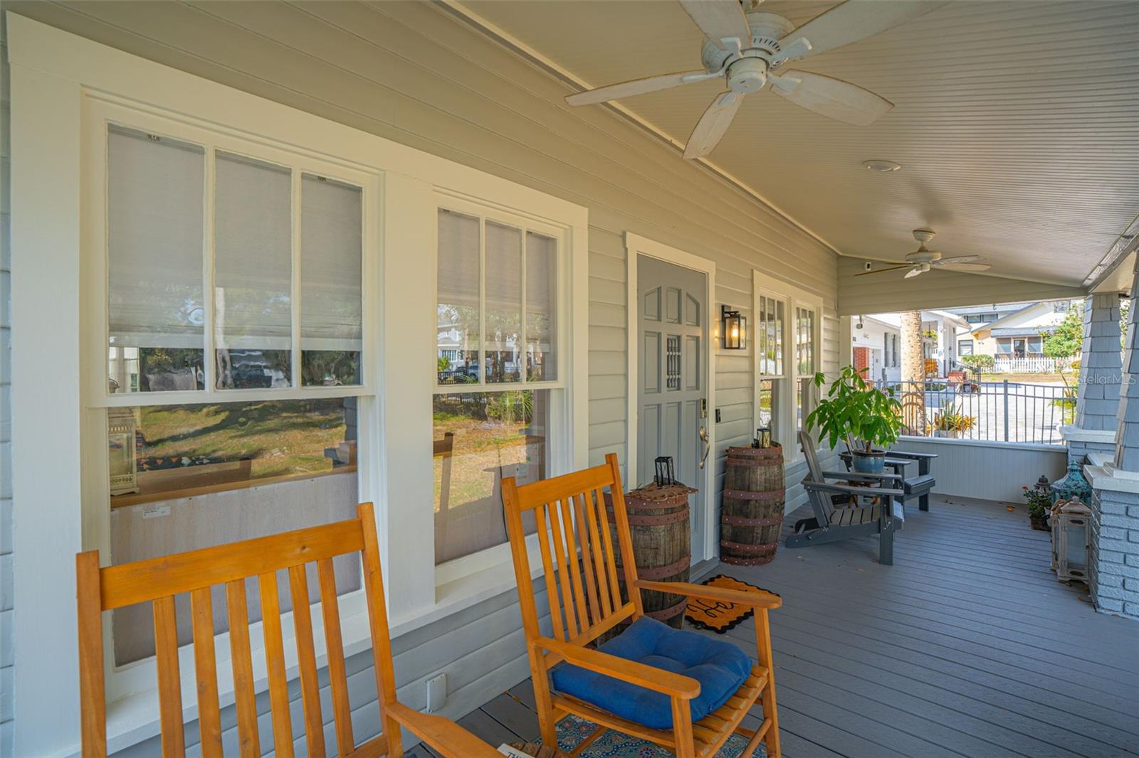 Image 7 of 48 For 301 Oak Avenue