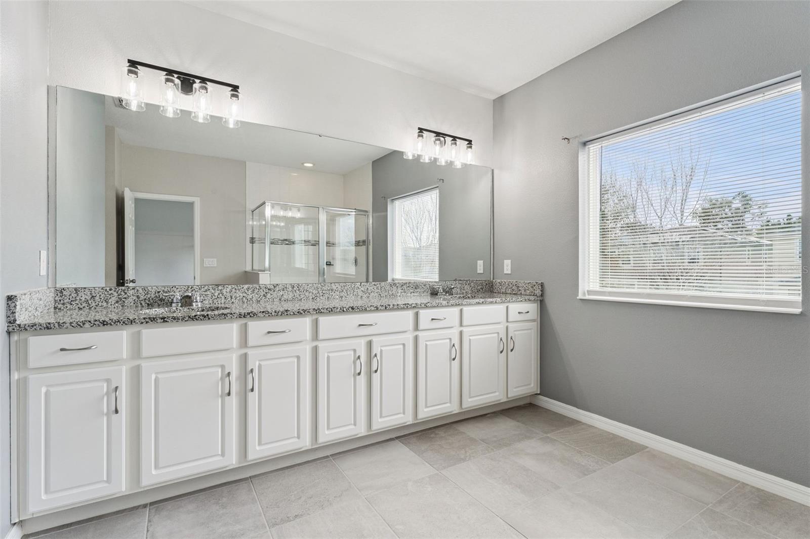 Image 24 of 71 For 2024 Cresswell Street