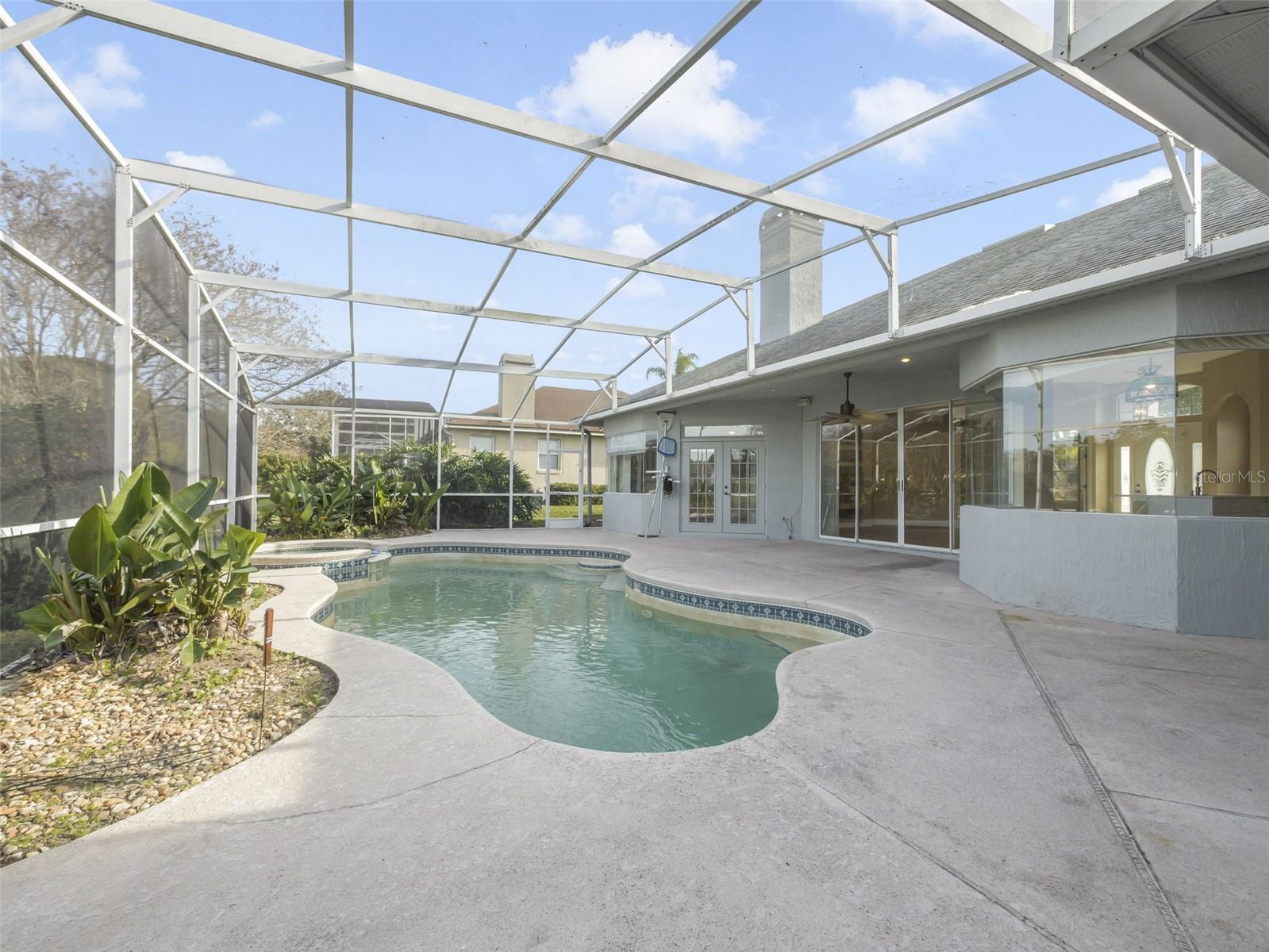 Image 22 of 26 For 7871 Canyon Lake Circle