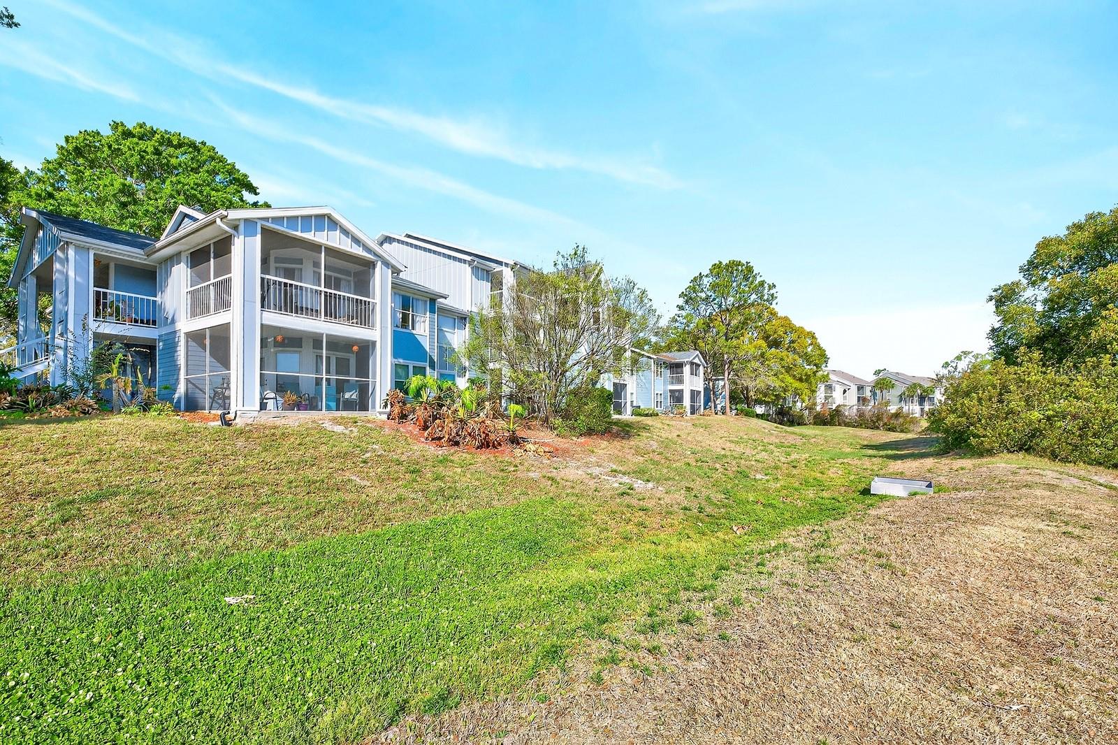 Image 15 of 31 For 2569 Grassy Point Drive 207