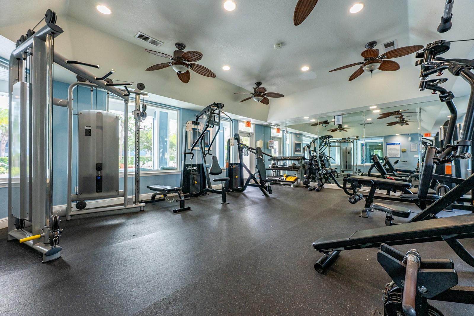 Image 23 of 31 For 2569 Grassy Point Drive 207