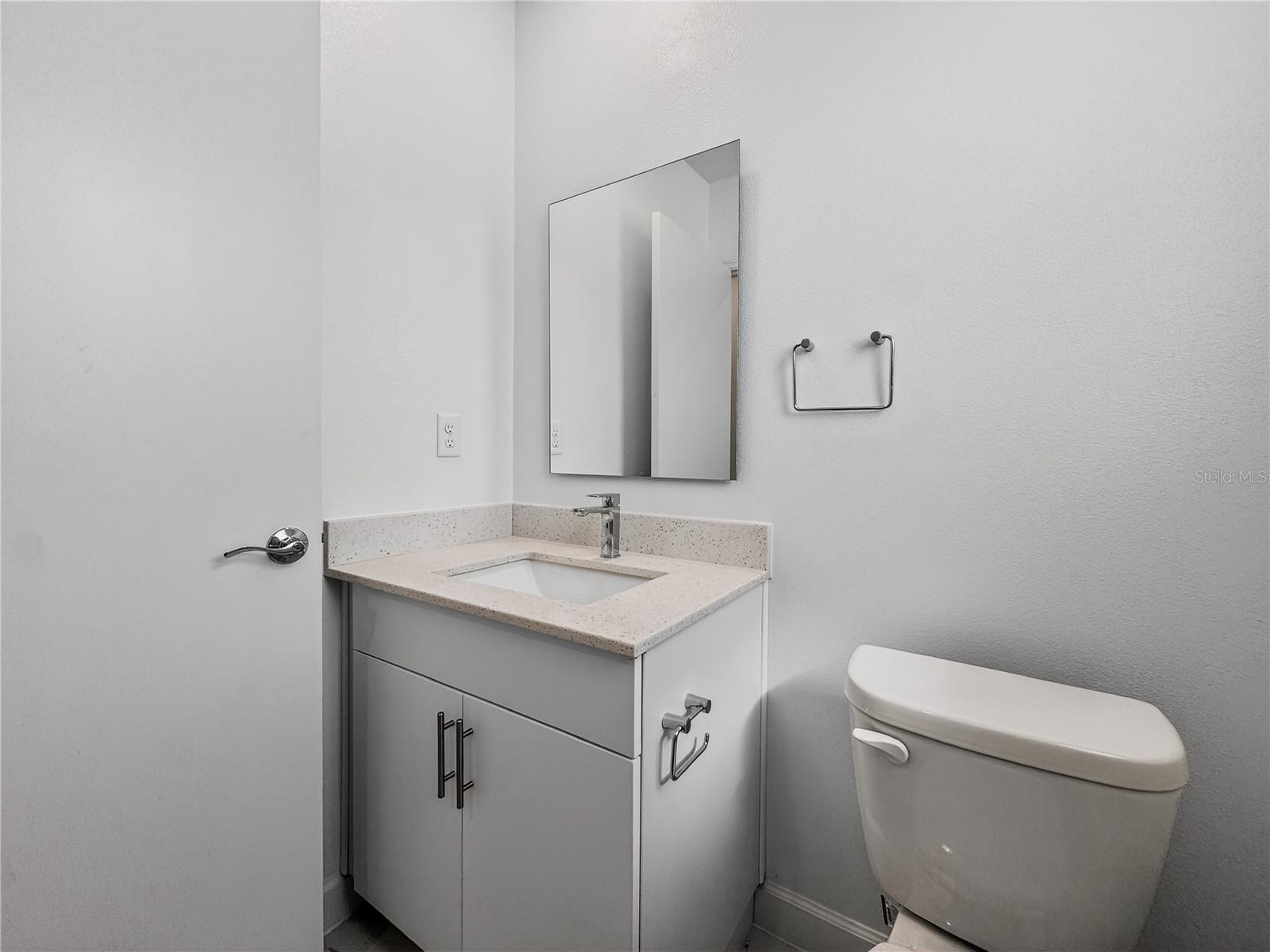 Image 5 of 38 For 612 Trikomo Drive