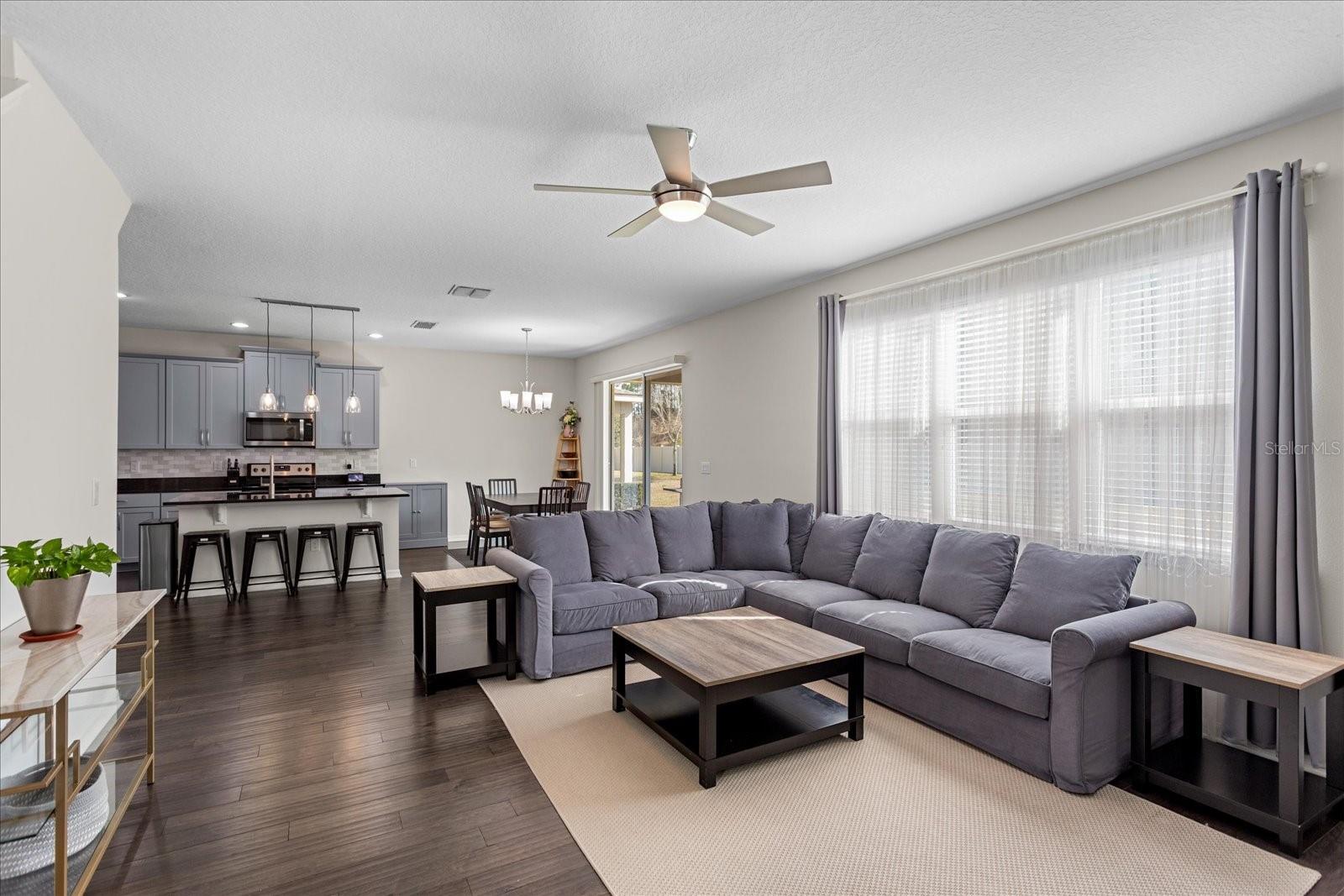 Image 17 of 28 For 3006 Stonegate Drive