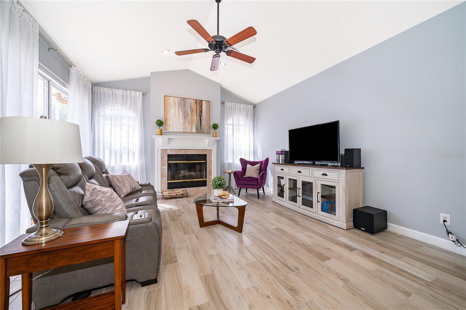 Image 11 of 44 For 1415 Crocus Court