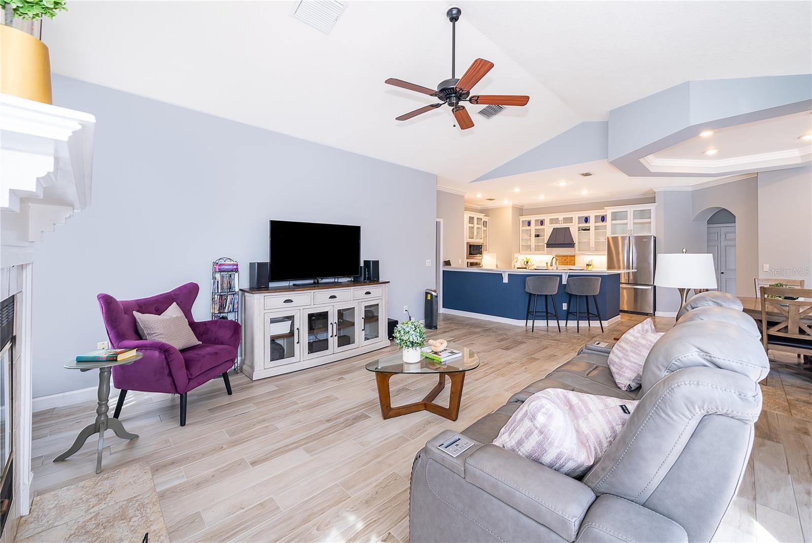 Image 12 of 44 For 1415 Crocus Court