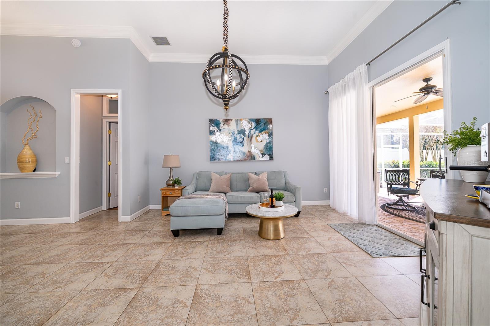 Image 4 of 44 For 1415 Crocus Court