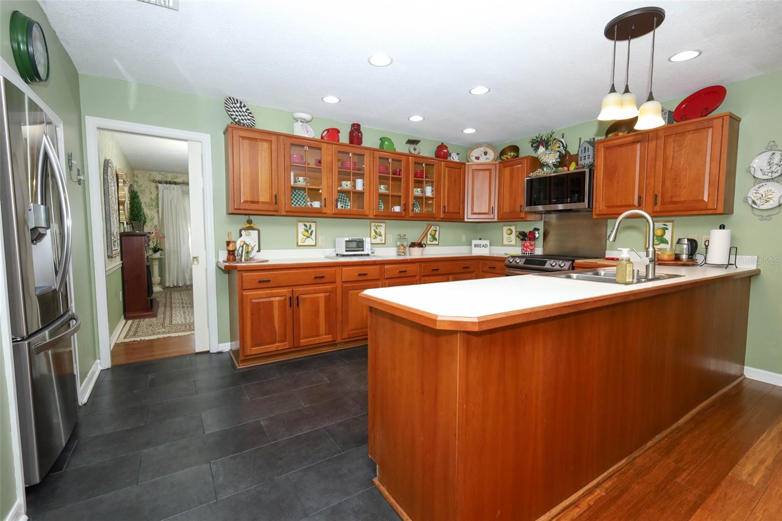 Image 10 of 72 For 1607 Pinar Drive