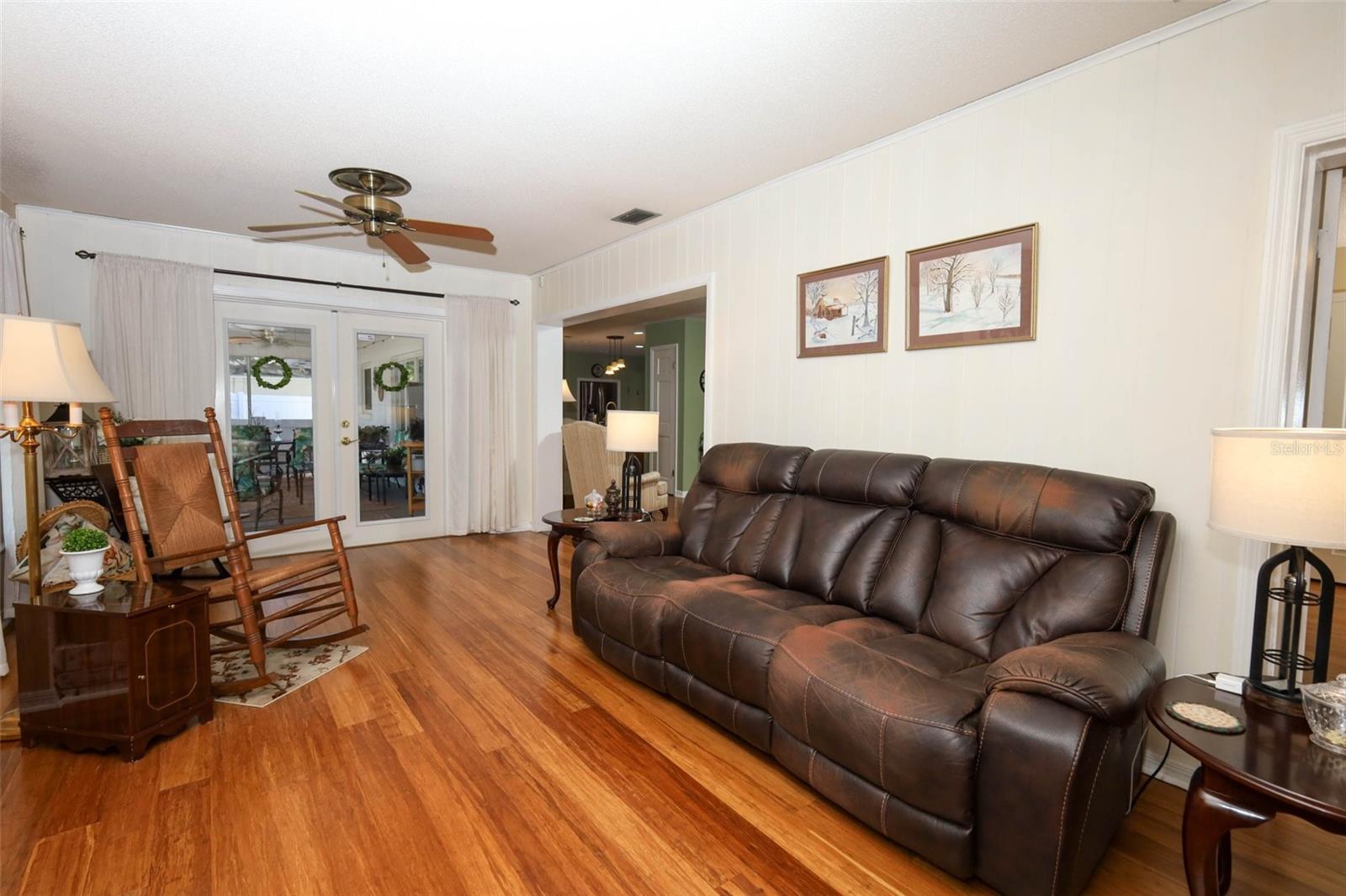 Image 25 of 72 For 1607 Pinar Drive