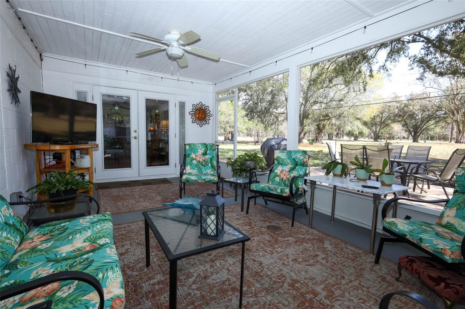 Image 45 of 72 For 1607 Pinar Drive