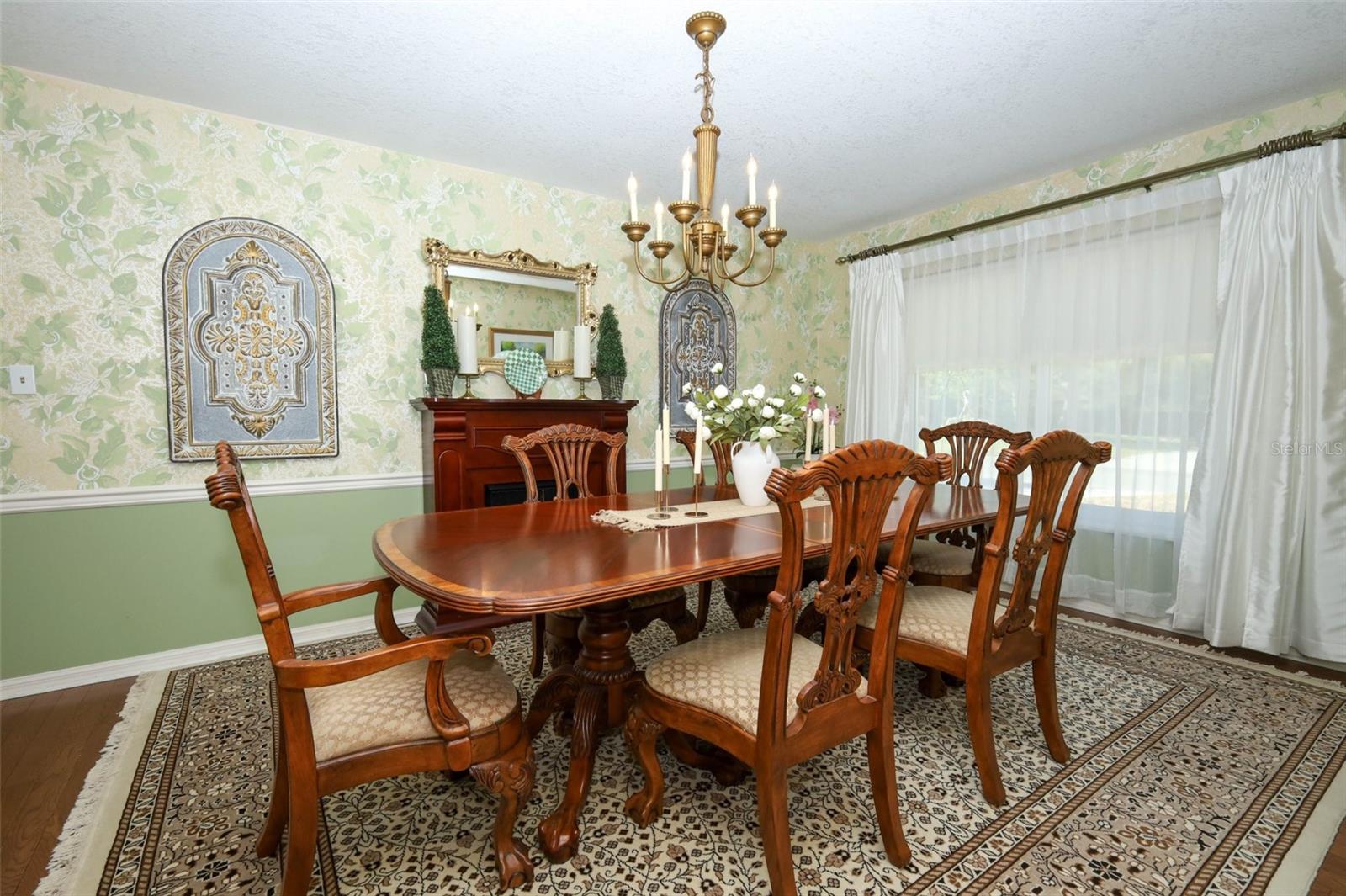 Image 7 of 72 For 1607 Pinar Drive