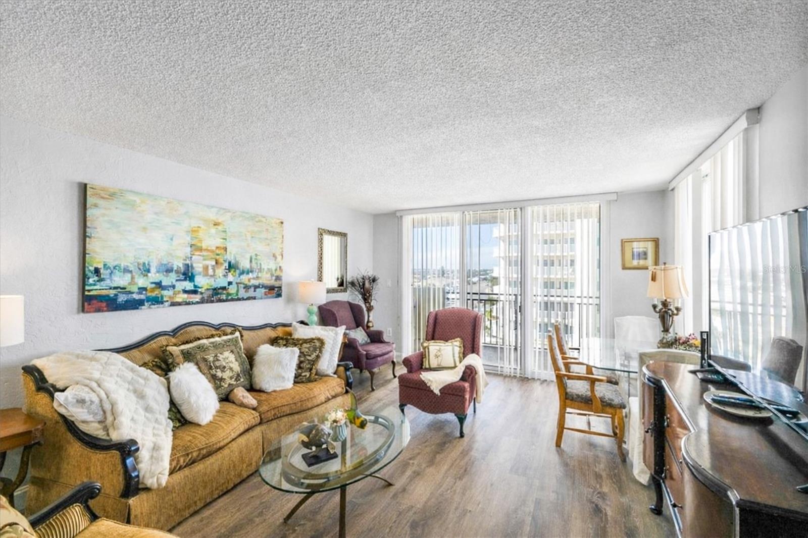 Image 11 of 45 For 2947 Atlantic Avenue 506