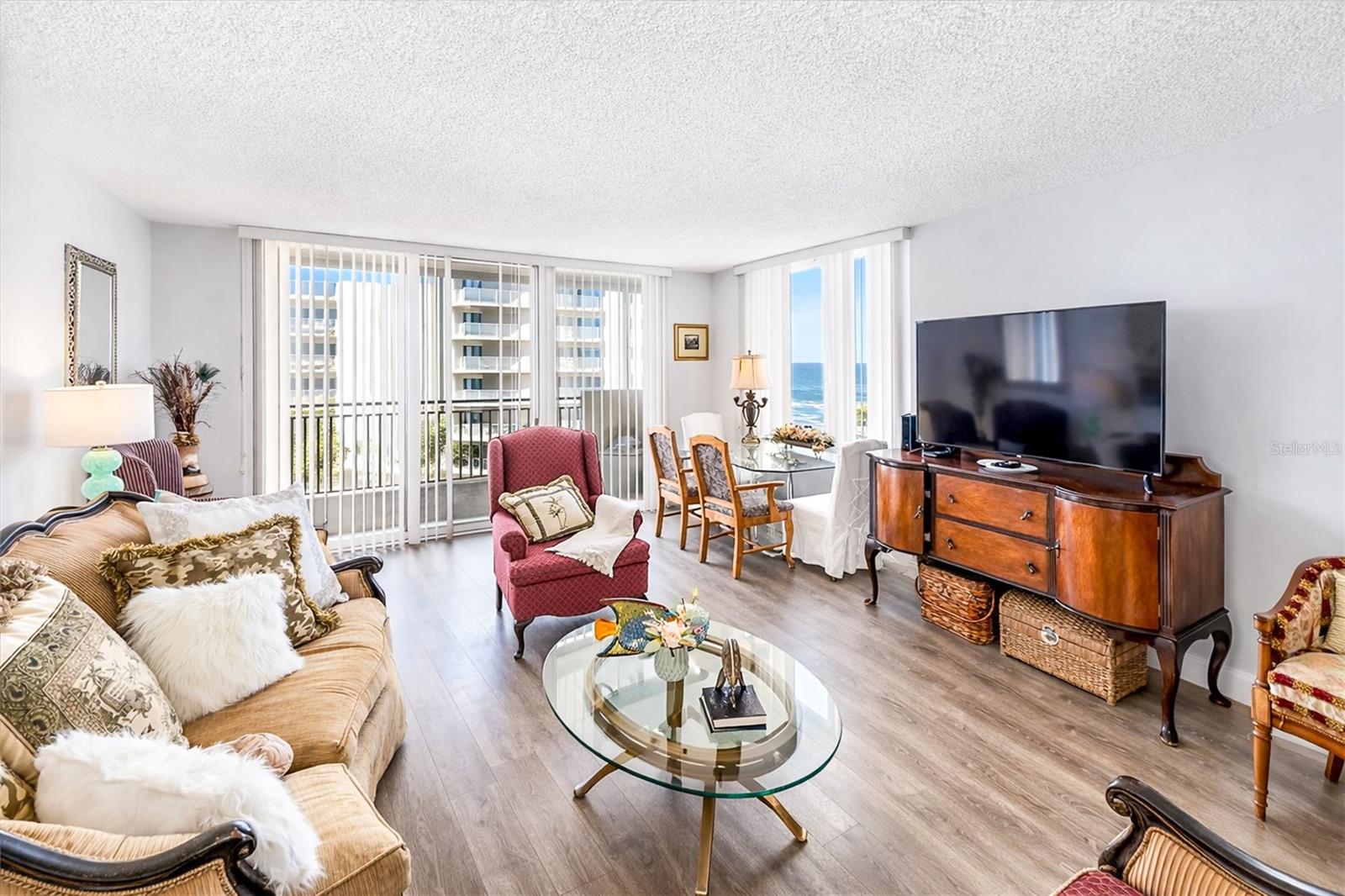 Image 12 of 45 For 2947 Atlantic Avenue 506